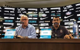 Roberto de Andrade e Fábio Carille em entrevista nesta sexta