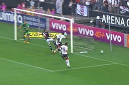 Corinthians 1x0 Vasco: gol de mão de Jô