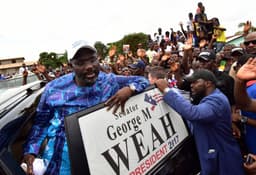 George Weah é eleito presidente da Libéria