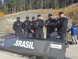 Equipe masculina de bobsled