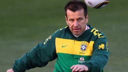 Técnico da seleção brasileira era o Dunga
