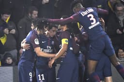 PSG comemora gol de Di Maria sobre o Nantes
