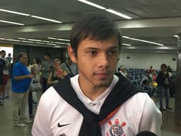 Romero falou no desembarque do Corinthians