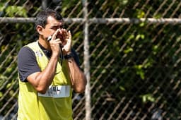 Fábio Carille em treino do Corinthians