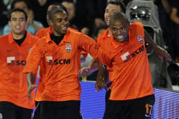 Com gols dos brasileiros Luiz Adriano e Jadson, o Shakhtar Donetsk ficou com o caneco em 2009 ao bater o Werder Bremen da Alemanha por 2 a 1