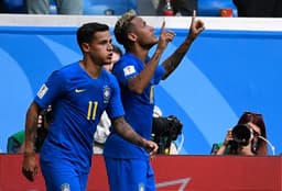 Neymar comemora seu gol na partida