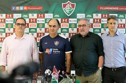 Diretoria do Fluminense na apresentação de Paulo Angioni e Marcelo Oliveira