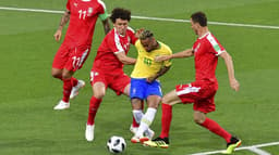 Neymar fez bom jogo na vitória contra a Sérvia