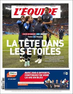 A França está em festa após a vitória sobre a Bélgica. No capa do jornal L'Équipe, a manchete 'com a cabeça nas estrelas' mostra como todo francês sonha com o bicampeonato mundial.