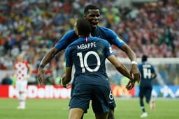 Só a participação de Mbappé numa final de Copa do Mundo já foi histórica para França. O jogador se tornou o terceiro mais jovem a atuar numa decisão de Mundial, sendo superado apenas por Pelé e pelo italiano Giuseppe Bergomi.