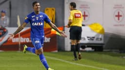 Santos 0x1 Cruzeiro: veja as imagens do jogo na Vila