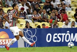 Veja imagens de Paulo Ricardo pelo Fluminense