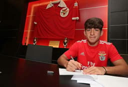 Matías Lacava, da Venezuela, assina com o Benfica.