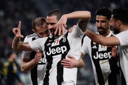 Juventus x Frosinone - Gol Bonucci