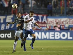 Nacional URU x Atlético MG Jair