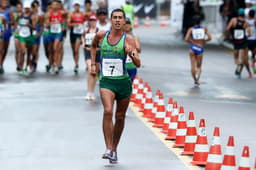O brasileiro Caio Bonfim obteve o índice para o Mundial de atletismo de Doha (Crédito: Wagner Carmo/CBAt)