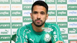 Luan acredita que falam mais do dinheiro do Palmeiras do que de outros clubes que também investiram alto