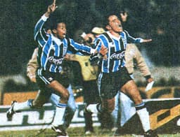 Dener chegou ao Grêmio em maio de 1993