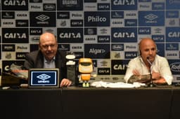 José Carlos Peres e Jorge Sampaoli - Santos