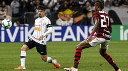 Corinthians x Flamengo / Fagner e Bruno Henrique