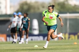 Marta - treinamento da Seleção Brasileira feminina