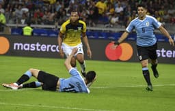 Uruguai x Equador Mina após gol contra