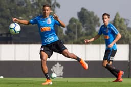 Pedrinho e Mateus Vital serão titulares do Corinthians contra o Botafogo