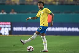 Neymar no empate do Brasil com a Colômbia nesta sexta. Confira a seguir a galeria especial do LANCE!