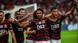 Veja imagens de Flamengo 3 x 1 Atlético-MG