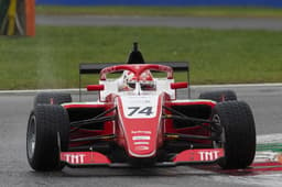 Enzo Fittipaldi durante prova da F-3 em Monza