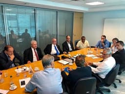O novo conselho gestor do Cruzeiro se reuniu pela primeira vez para definir as ações de 2020