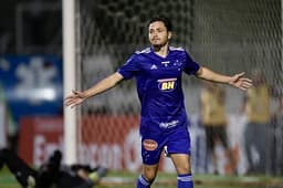 Maurício está sendo um dos pilares do novo time do Cruzeiro após a reformulação do elenco