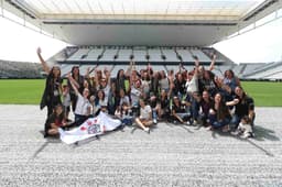Arena Corinthians foi invadida pelas mulheres deste domingo