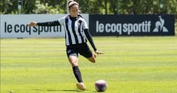 Vitória Calhau deverá voltar só no fim da temporada. Sua lesão gerou comentários machistas por parte de alguns torcedores do Atlético-MG