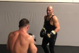 Glover Teixeira teve duelo com Anthony Smith remarcado pelo UFC (Foto: Reprodução/Instagram)