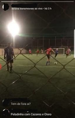 Otero e Cazares foram filmados jogando futebol em uma quadra na cidade de Santa Luzia, região metropolitana de BH