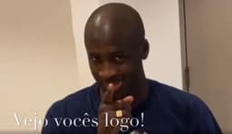 Yaya Touré em vídeo (Reprodução de vídeo / Instagram)