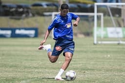 Zé Eduardo tem dez gols na temporada e pode ser uma novidade no Cruzeiro