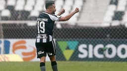 Botafogo x Fluminense - Caio Alexandre