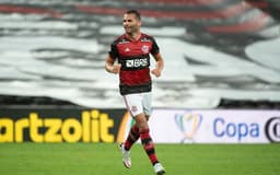 Thiago Maia - Flamengo x Athletico PR