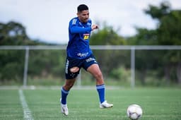 Zé Eduardo e Cruzeiro entraram em acordo e o jogador  voltou ao elenco da Raposa