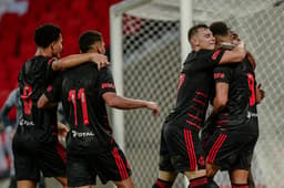 Macaé x Flamengo - Comemoração
