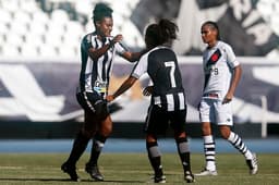 Botafogo x Vasco pelo Campeonato Carioca de Futebol Feminino