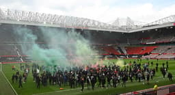 Protesto de torcedores do Manchester United no Old Trafford