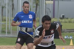Renato Augusto e Paulinho - Corinthians 2014