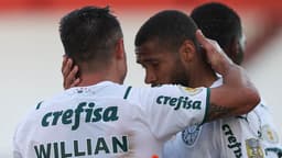 Palmeiras x Atlético-GO - Willian e Wesley