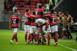 Flamengo x Defensa - Comemoração Fla