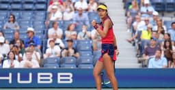 Emma Raducanu vibra em vitória no US Open
