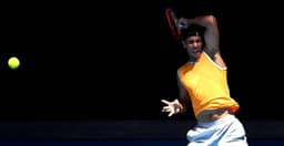 Rafael Nadal treina em Melbourne