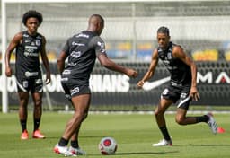 Treino Corinthians - Robson Bambu